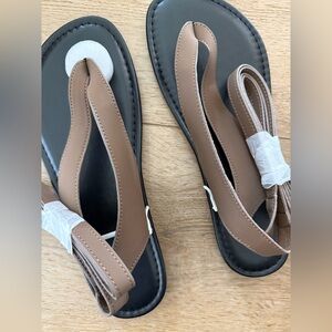 NIB Strap Sandals